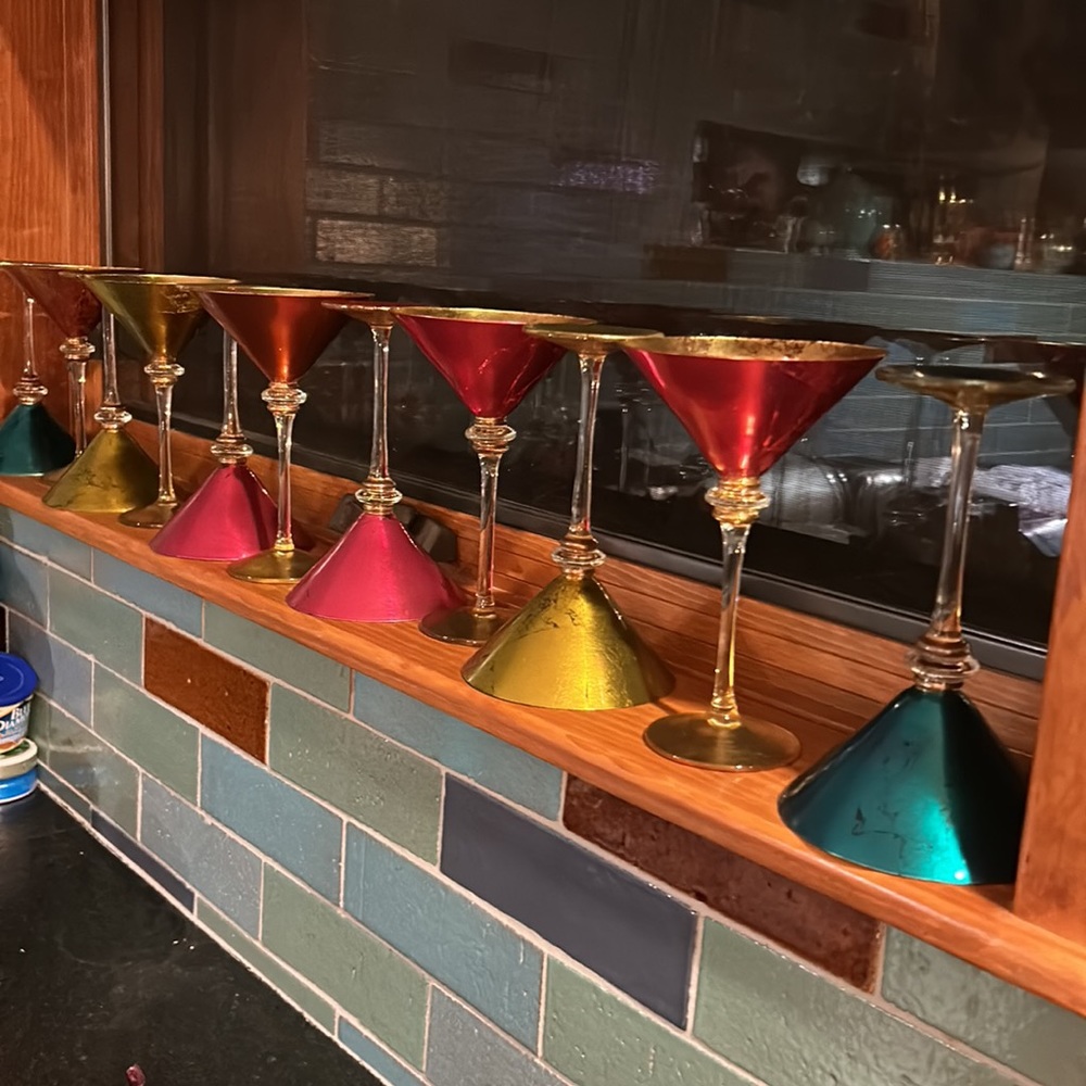 Very different and🌟RARE🌟 martini glasses - Picture 11 of 11